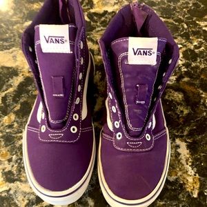 Purple high top Vans size 3.5.  No laces.